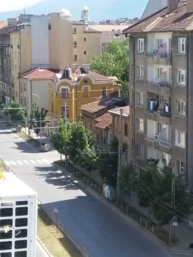 Modern And Old Base Apartman Szófia Kültér fotó